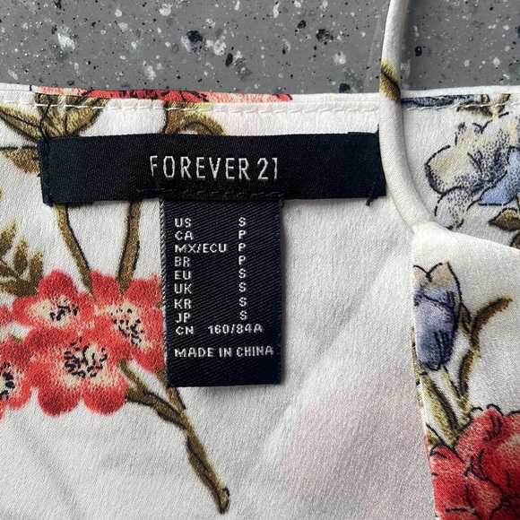 Forever 21 floral tank - Picture 2 of 2